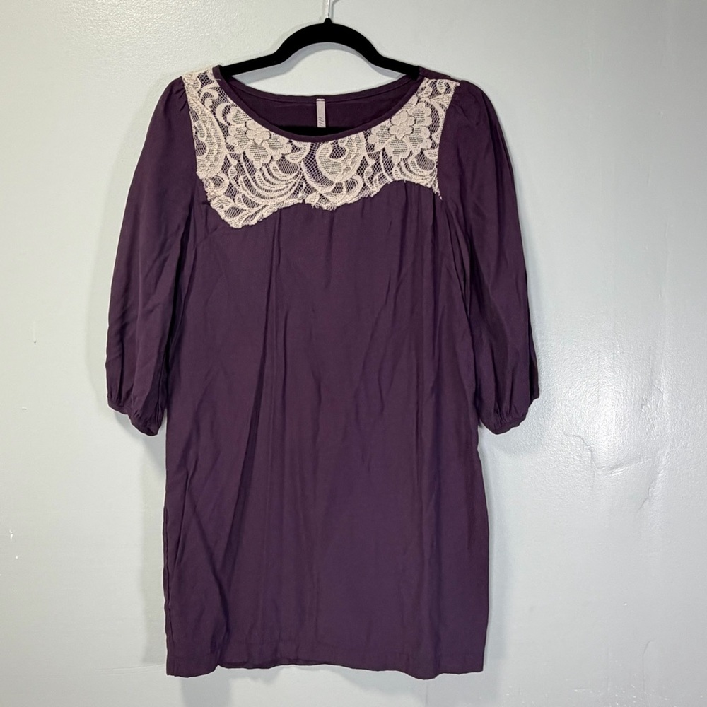 Purple and Cream Lace Women's 3/4 Sleeve Longline Top Sz Small